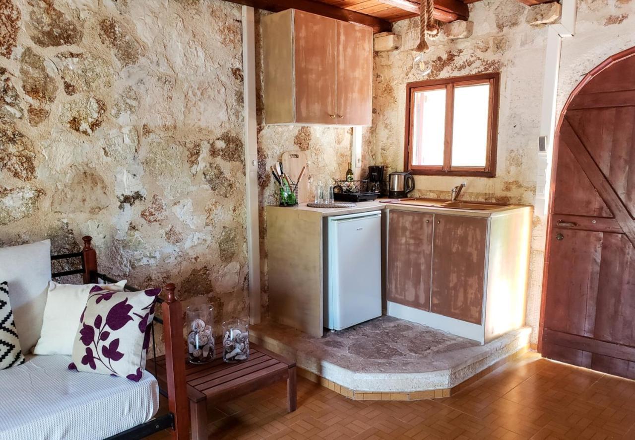 Spasmata Village Stone Maisonette 米尼亚 外观 照片