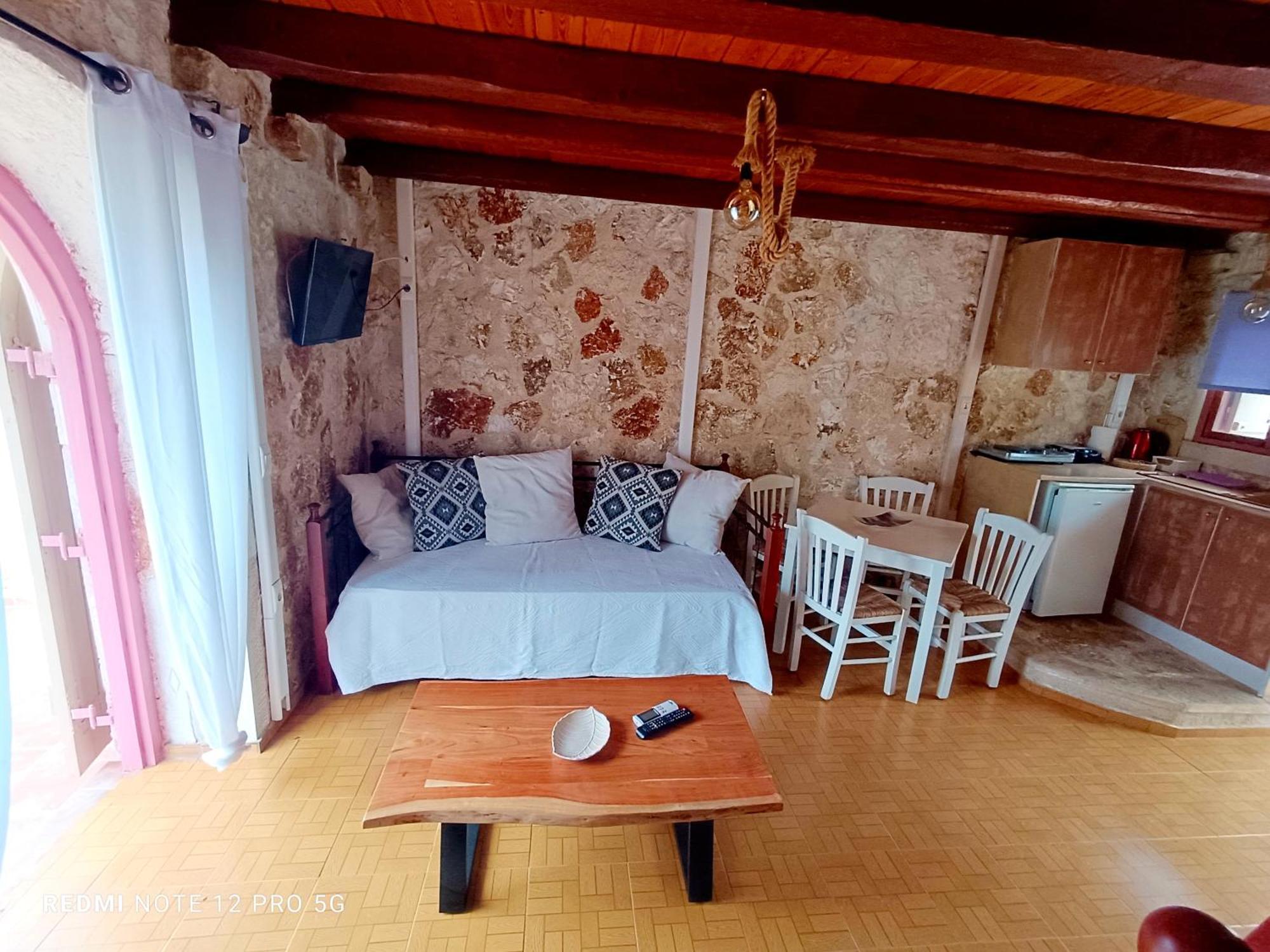 Spasmata Village Stone Maisonette 米尼亚 外观 照片