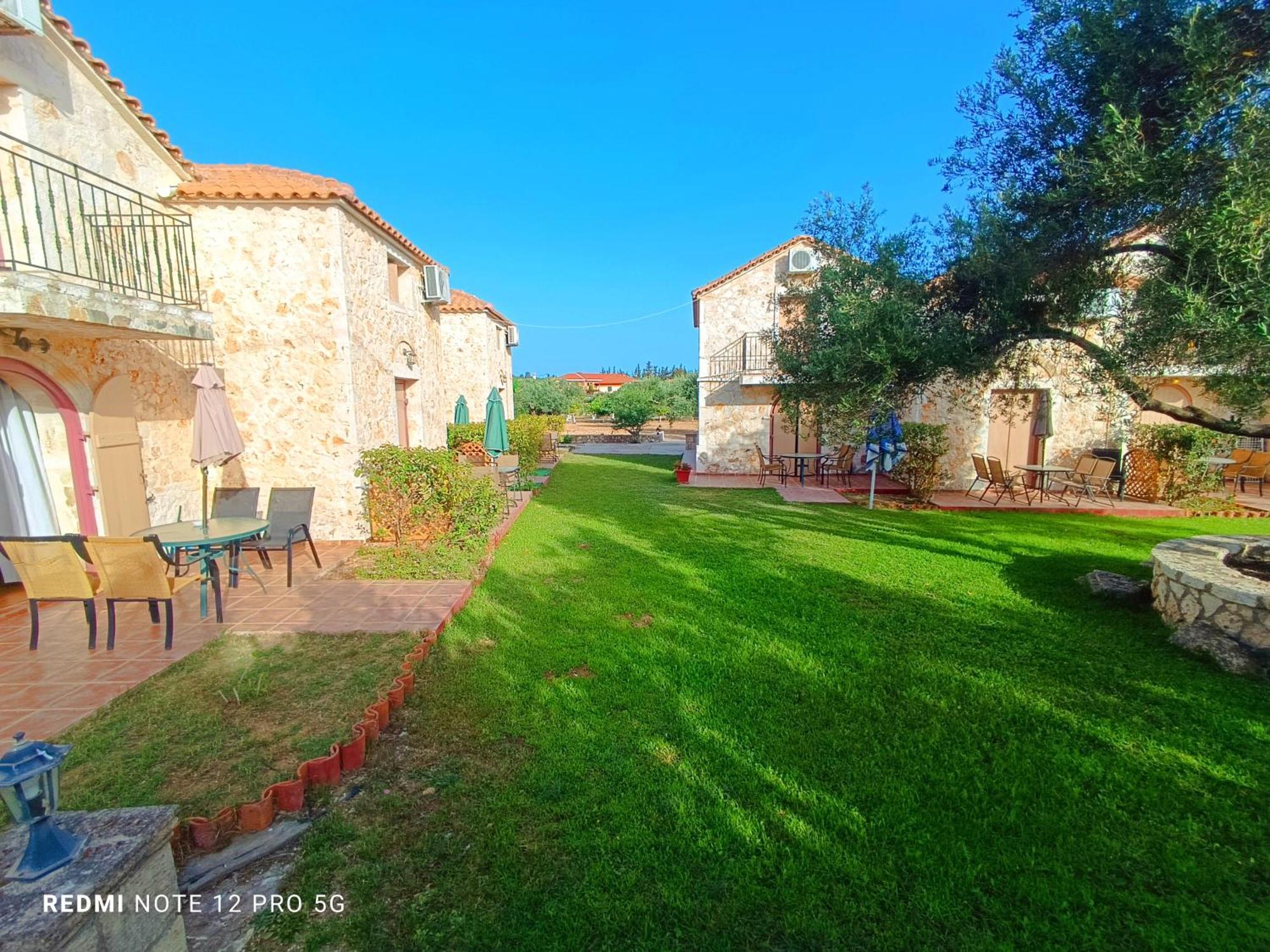 Spasmata Village Stone Maisonette 米尼亚 外观 照片