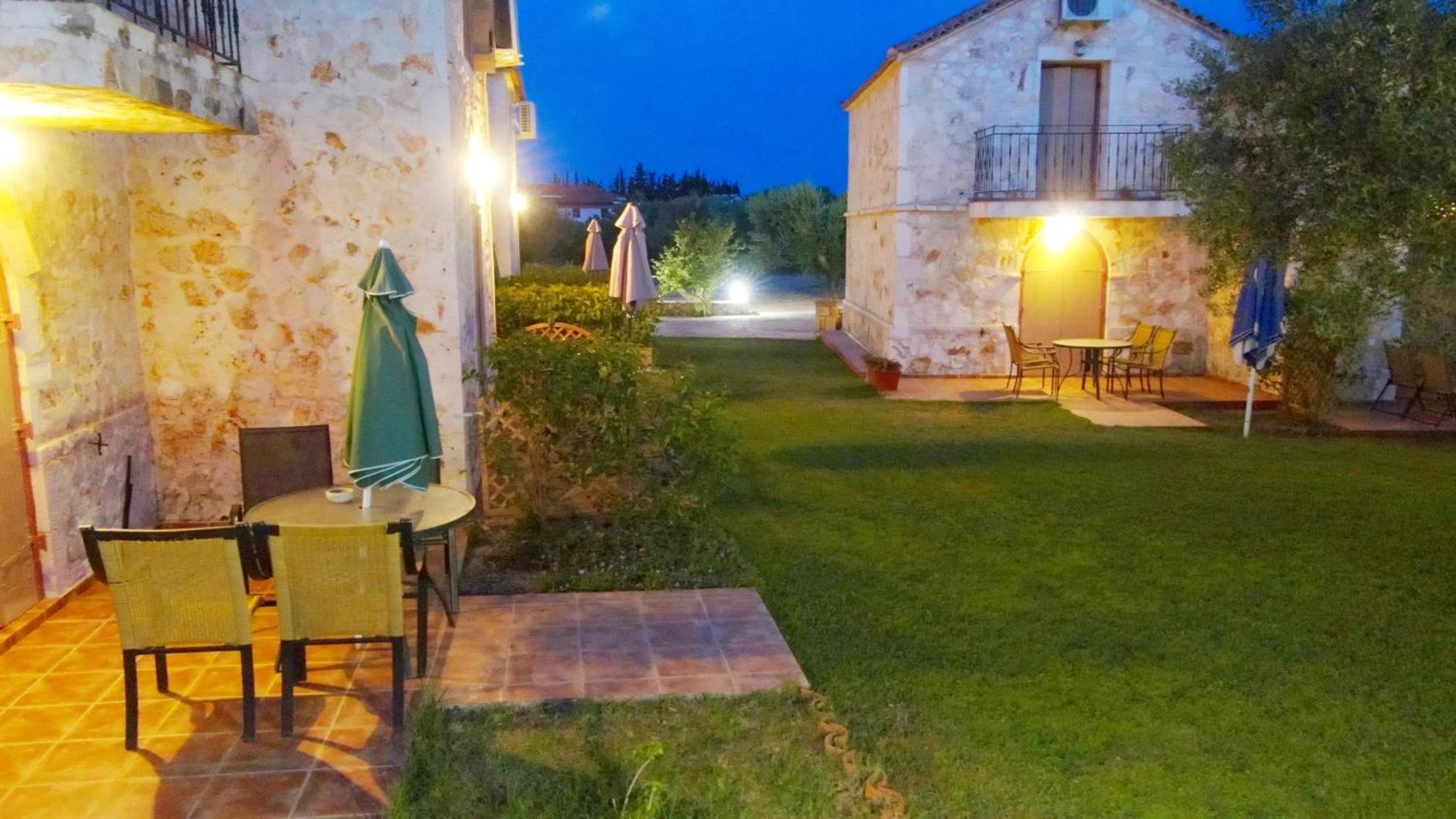 Spasmata Village Stone Maisonette 米尼亚 外观 照片