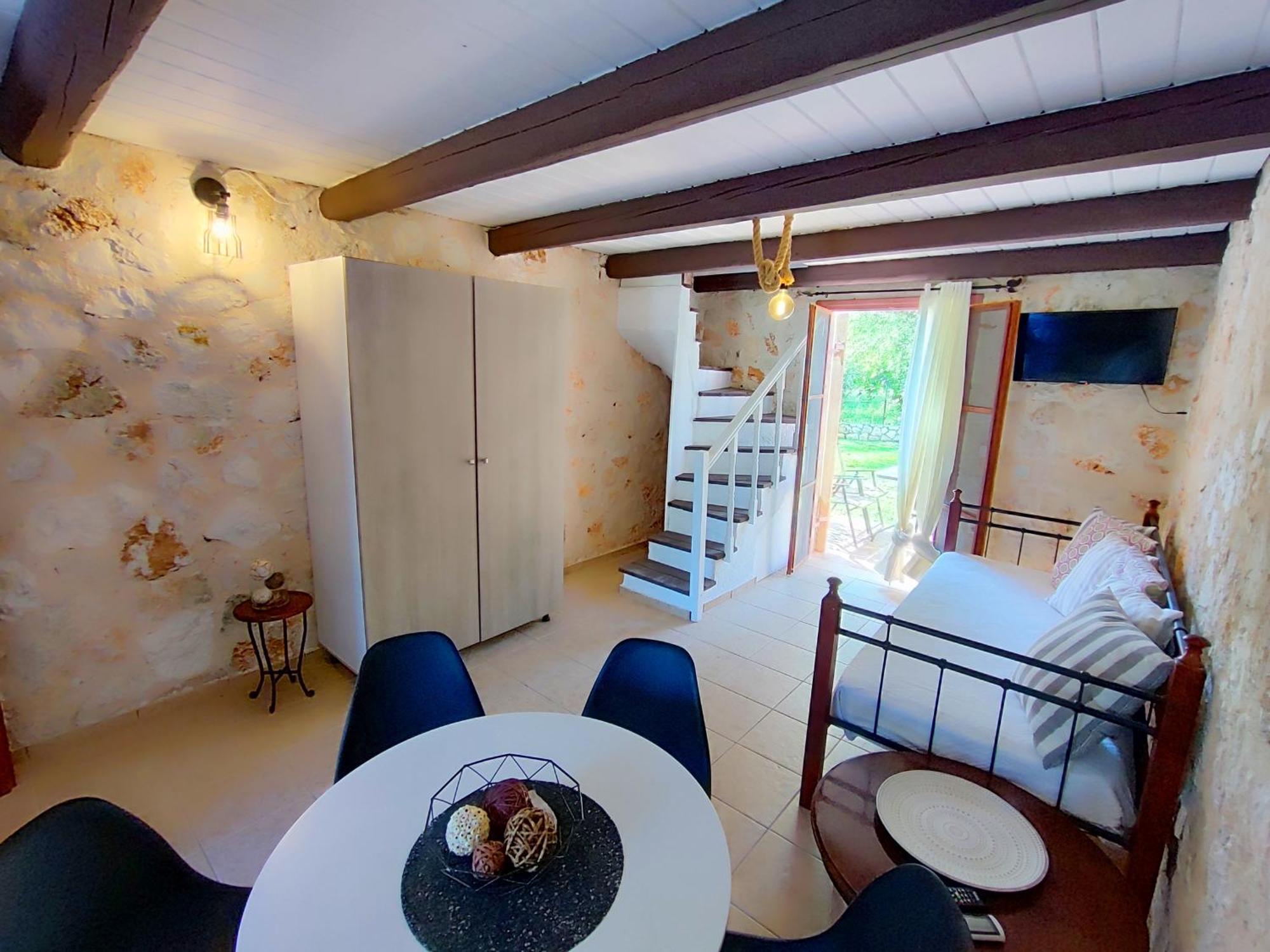 Spasmata Village Stone Maisonette 米尼亚 外观 照片